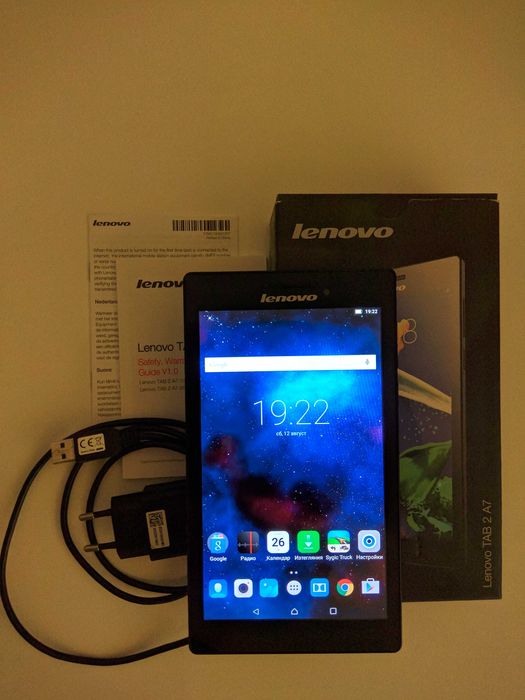 Таблет Lenovo Tab 2 A7-10F с инсталирани навигации