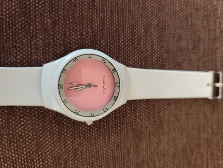 Дамски часовник Swatch