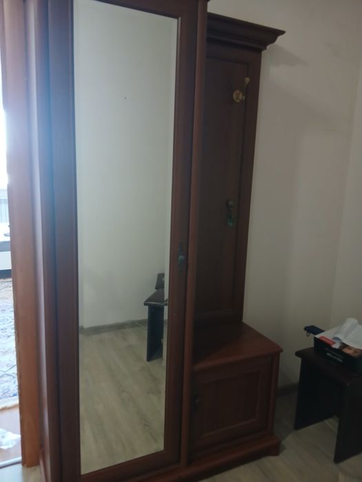 Продам прихожку б/у