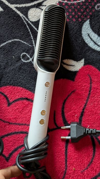 Placa pentru îndreptarea parului