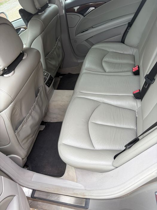 Mercedes E320 224konq 2006g