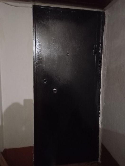 Продам две смежные комнаты в общежитии