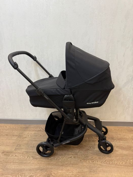 Продам Easywalker новая коляска