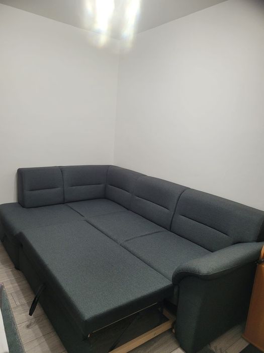 Vand colțar aproape nou