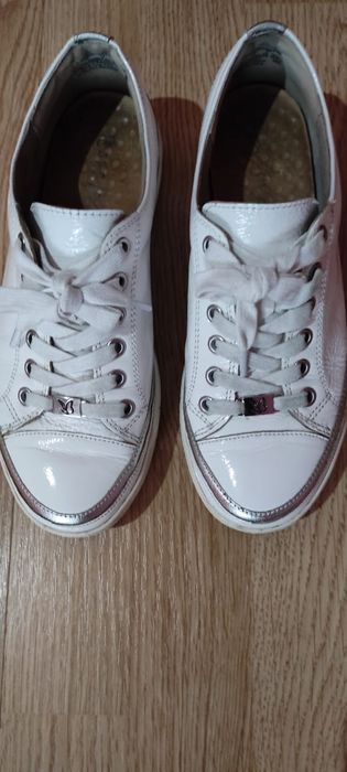 Кеды светлый цвет