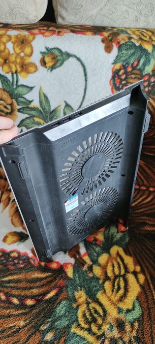 Подставка, вентилятор для ноутбука