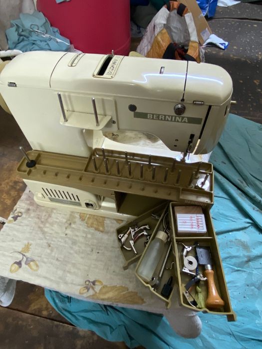 Mașina cusut Bernina( pfaff,singer ,browser, privileg,victoria)