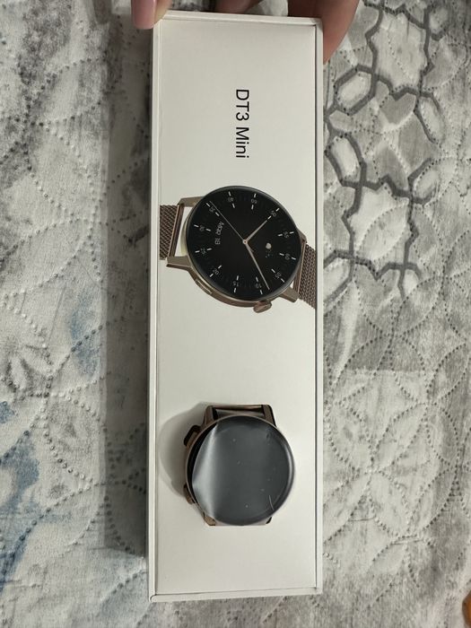 НОВ,смарт часовник