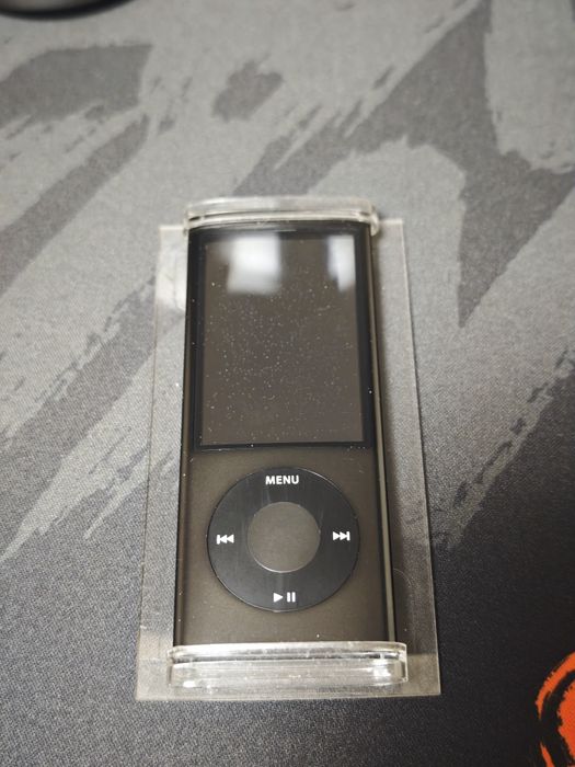 Apple iPod A1320 , Nano 5th Generation
