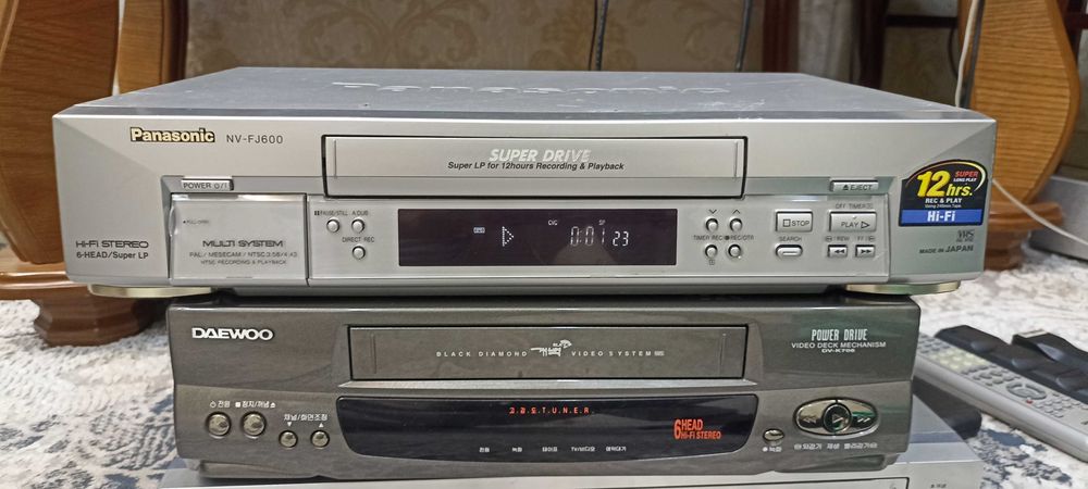 Panasonic NV-FJ 600 — это стереофонически