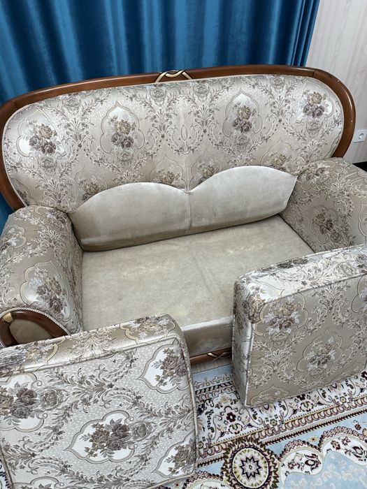 Продается диван 2+1