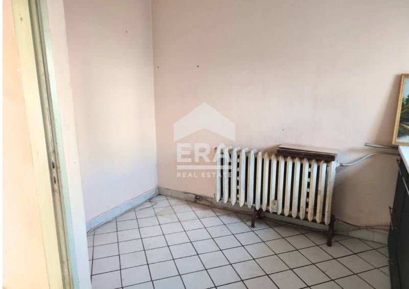 ЕКСКЛУЗИВНО! Ера Тера продава просторен двустаен апартамент в Люлин 1,