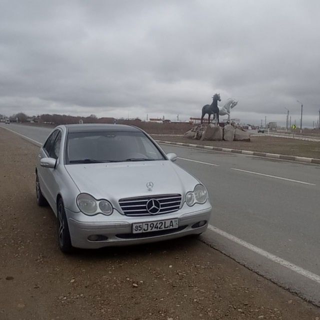 Mercedes Benz 203
