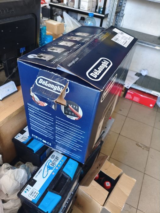 Кафемашина DELONGHI ECAM 220.30.SB