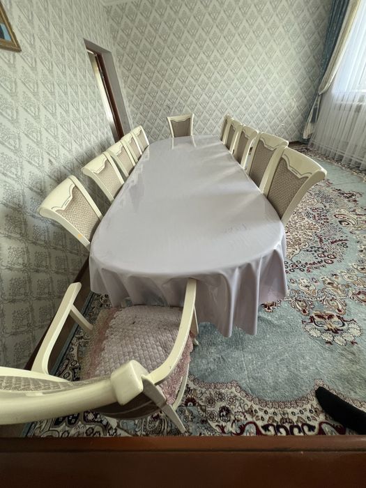 Стол стуль гостевой