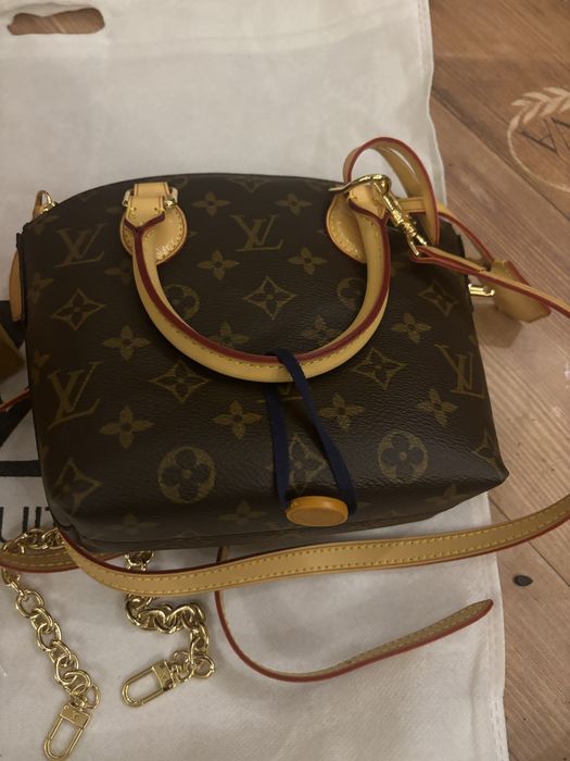 Кожена чанта стилна и класна