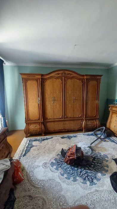 Спальный гарнитур сотилади