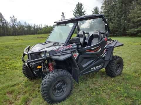 Квадроцикл с крышей Polaris RZR S 900 EPS
