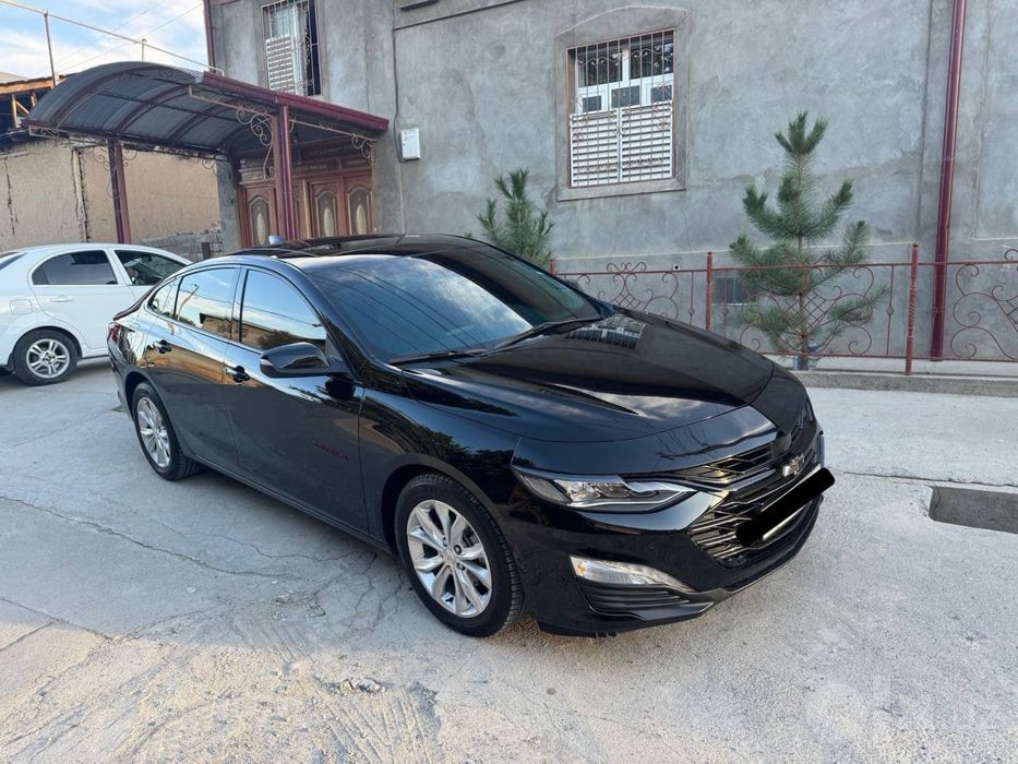 Chevrolet Malibu XL