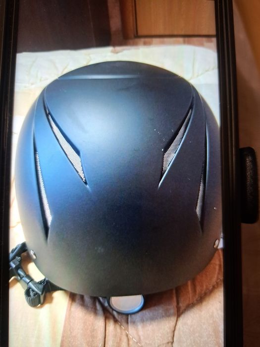 Каска тока FOUGANZA нова.