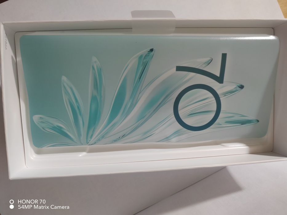 Honor 70 yangi yilga sovg'a