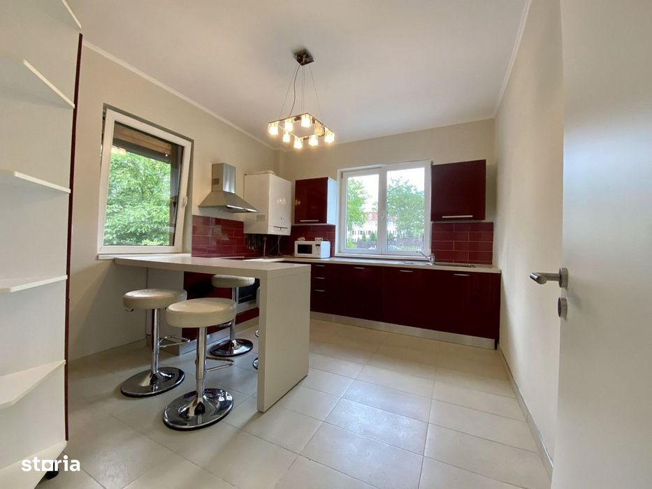 Apartament 5 camere pe 2 nivele, 174 mp utili, in Andrei Muresanu