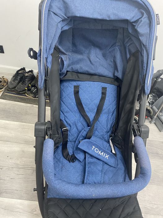 Коляска прогулочная