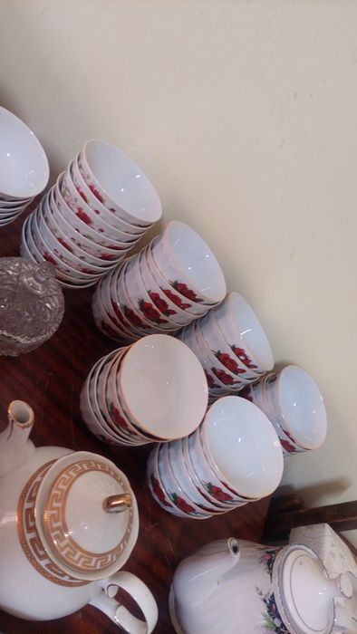 Әр түрлі ыдыстар