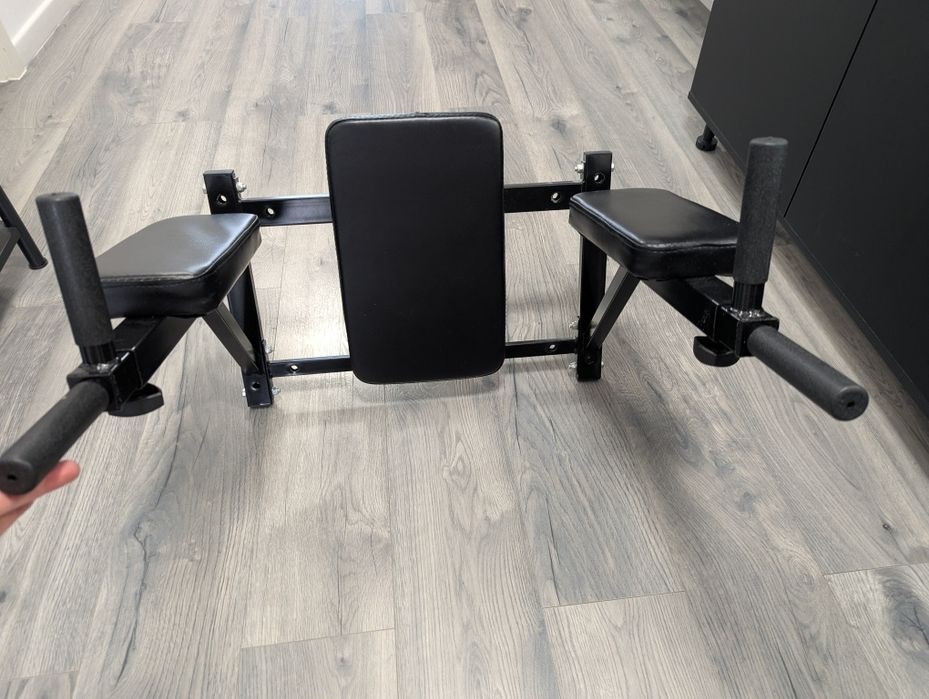 Bară tracțiune (abdomene, triceps)