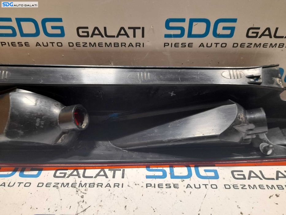 Stop Lampa Tripla Stanga Aripa Caroserie Ford Focus 2 Hatchback 2004 - 2007 Cod 4M51-13405-A [N0054]