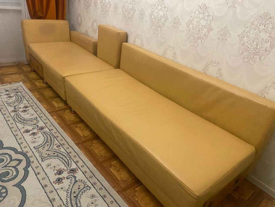 Продам диван срочно