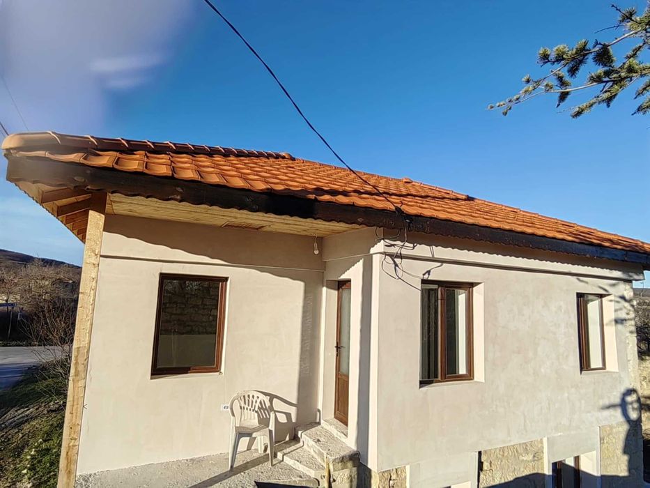 Къща в село Манастир