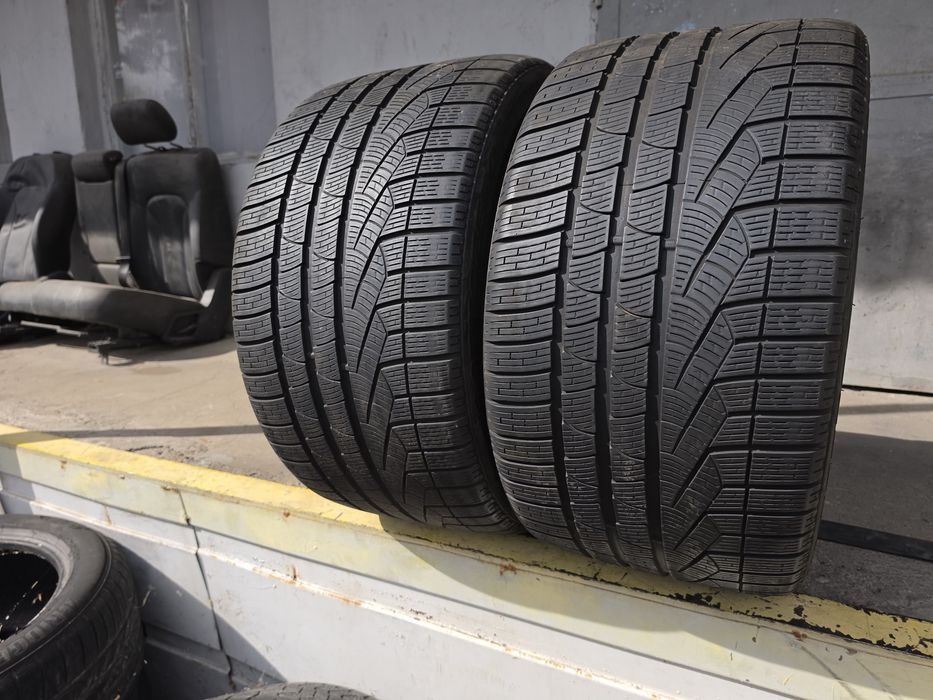 2 бр. зимни гуми 305/30/20 Pirelli MO 6 mm DOT 3617