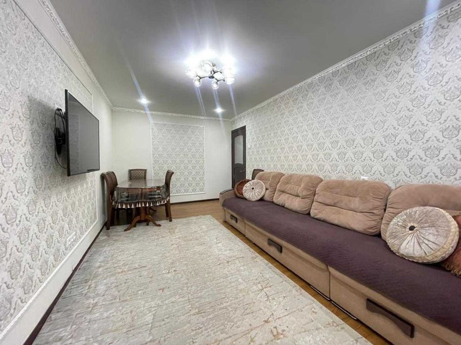 Продам 3-комн в центре