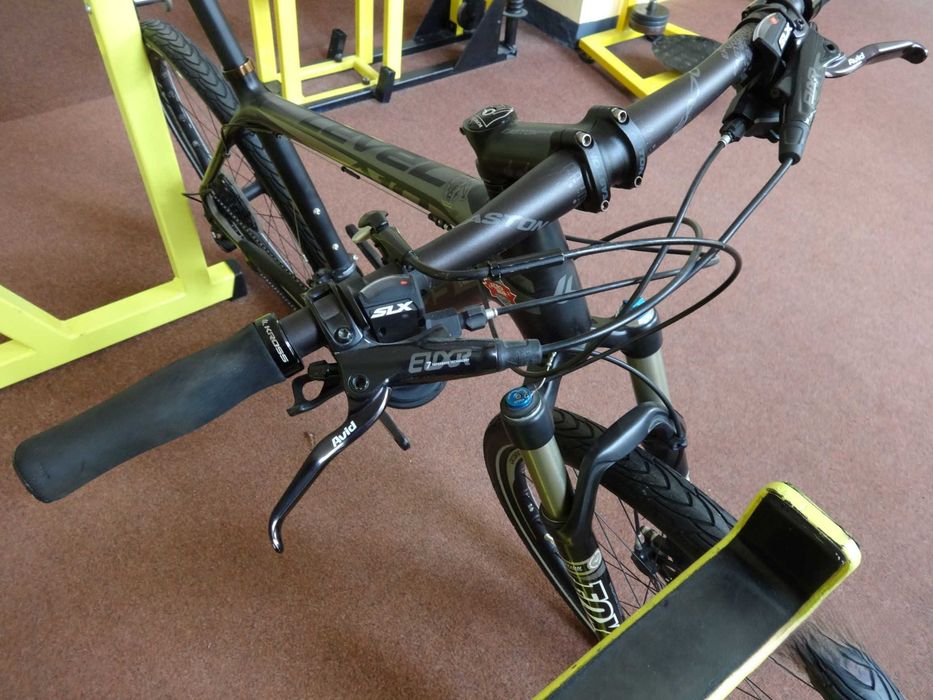 Vând bicicletă Kross A10 – stare impecabilă!