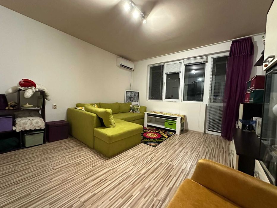 Продава се Тристаен апартамент в Добрич, Център - 103 кв.м за 445 €/кв.м - Снимка #10