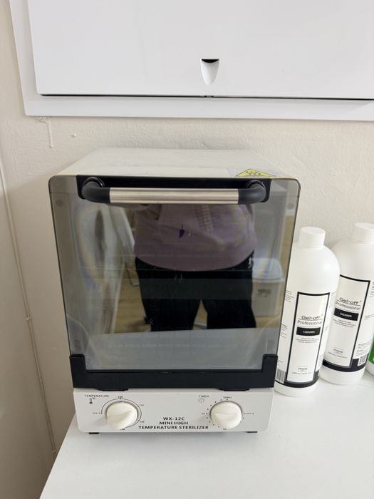 Продам мебель и оборудование для салона красоты