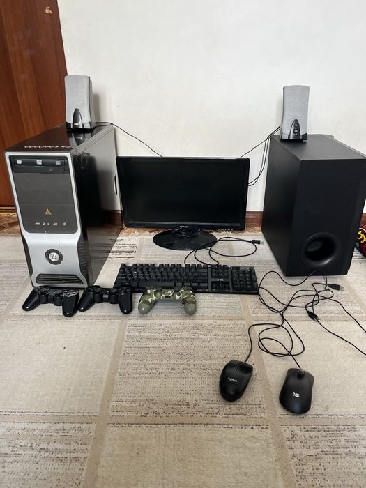 Игровой компьютер в комплекте + монитор, колонки, клавиатура, мыши