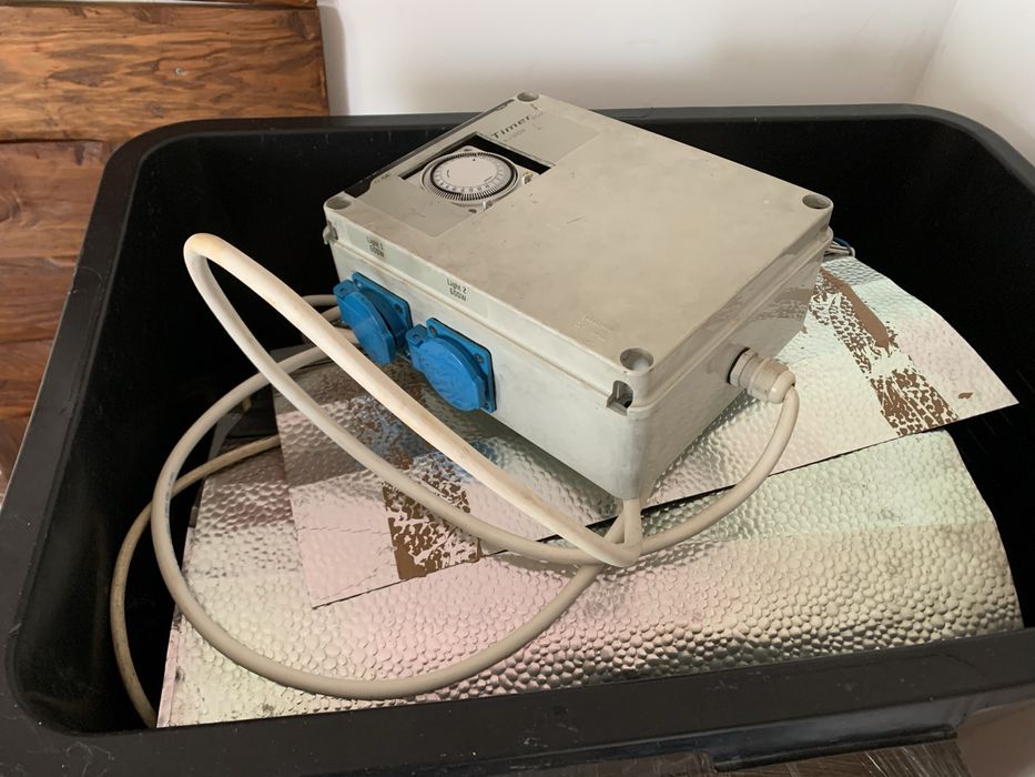 Оборудване за вътрешно отглеждане на растения