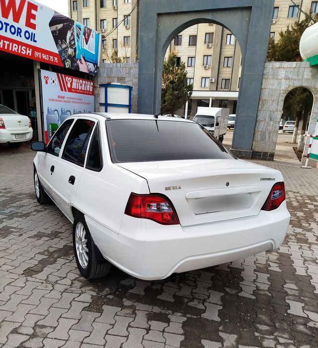 Nexia2 Avtomobil Sotiladi