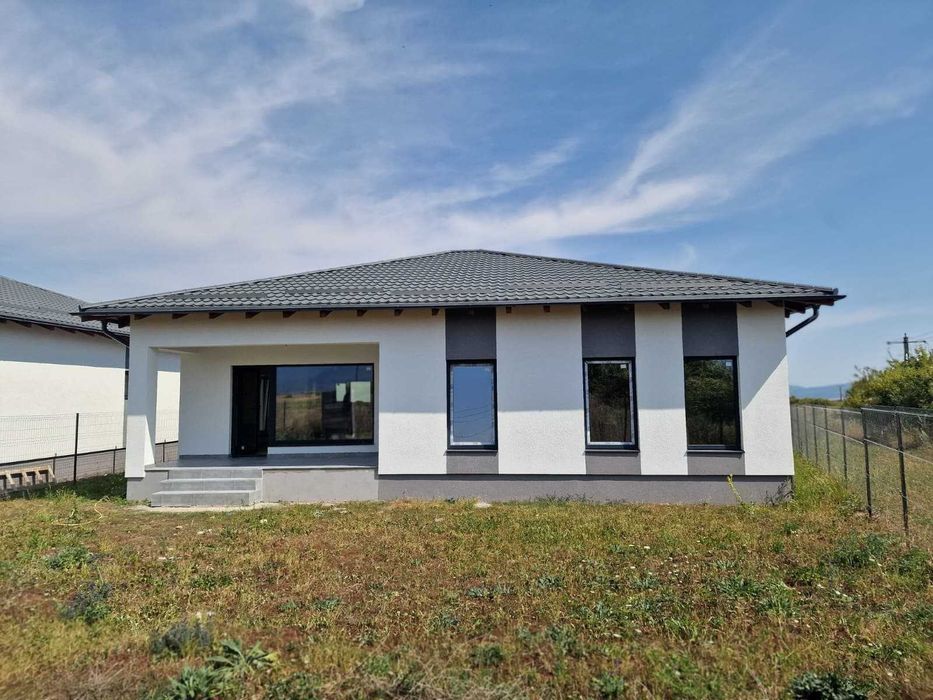 Casa individuala de vanzare - direct de la proprietar - GISO RESIDENCE, zona Tarlungeni - Sacele