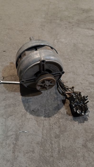 Электро мотор б/у