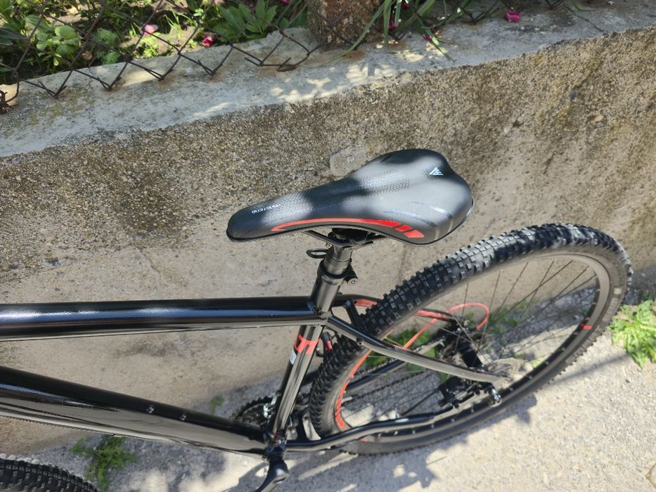 29 цола Ghost Kato 3х8 скорости Хидравлични дискови RST вилка заключва