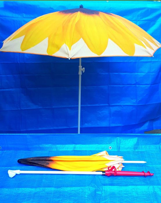 Umbrele pentru plaja, camping cu diametrul 1,6 m si protectie UV - 50