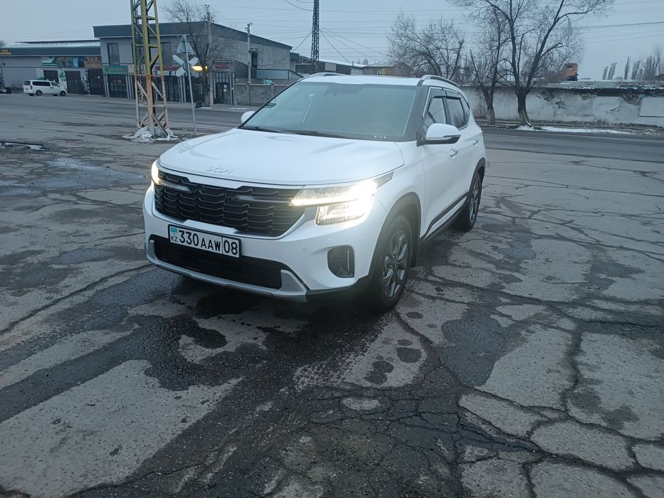 Машина Кия Селтос