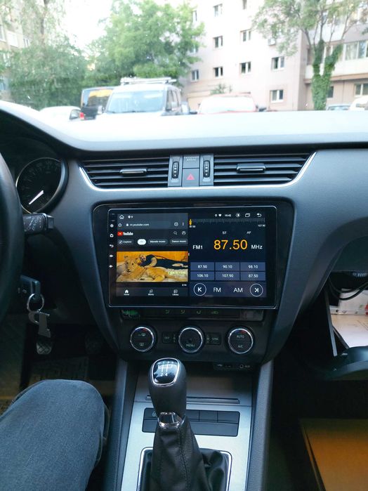 Navigatie Android Skoda Octavia  WiFi Internet Waze YouTube