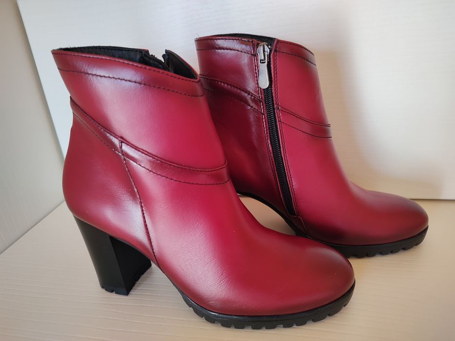 Чисто нови дамски боти от естествена кожа Gracia