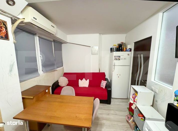 Garsoniera, 27,60 mp utili, zona Lapus