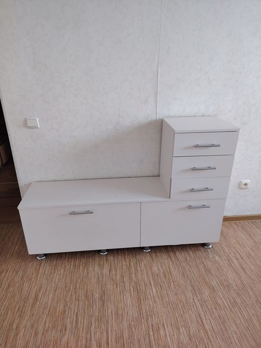 Продам стенку для гостиной