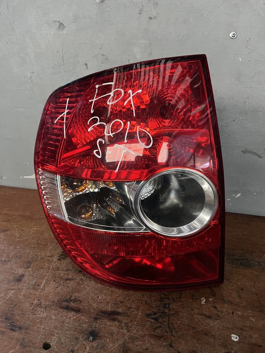 Tripla/Triple Volkswagen Fox 2010